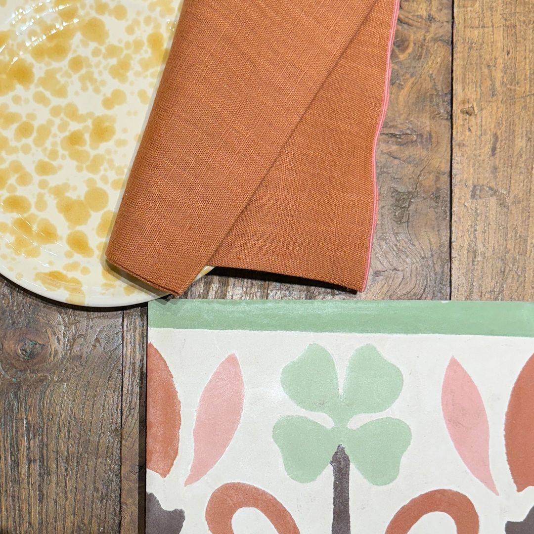 Image hover effect image